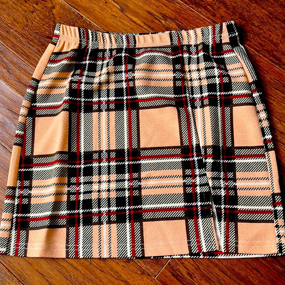 Brand new skirt